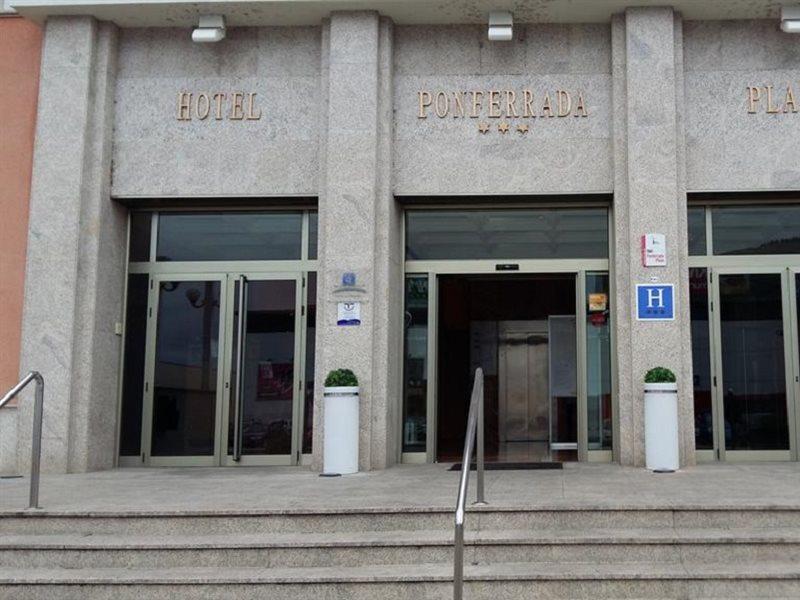 Ponferrada Plaza Hotel Luaran gambar