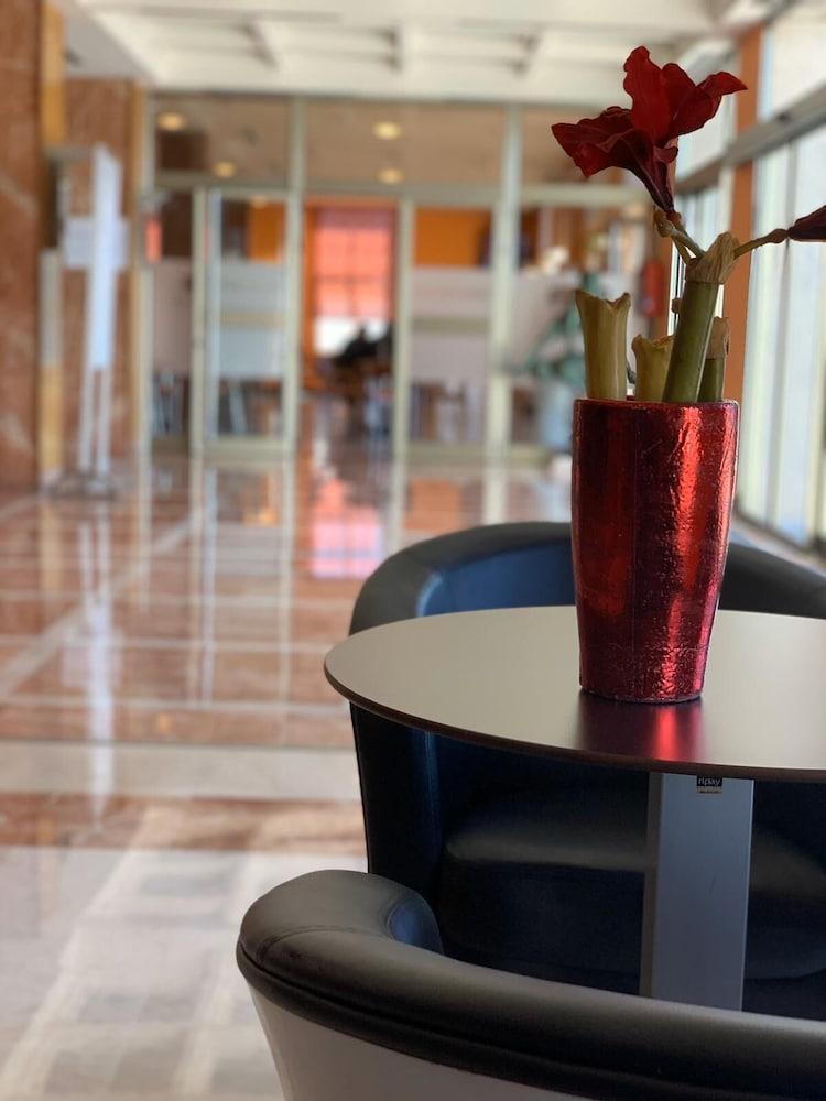 Ponferrada Plaza Hotel Luaran gambar