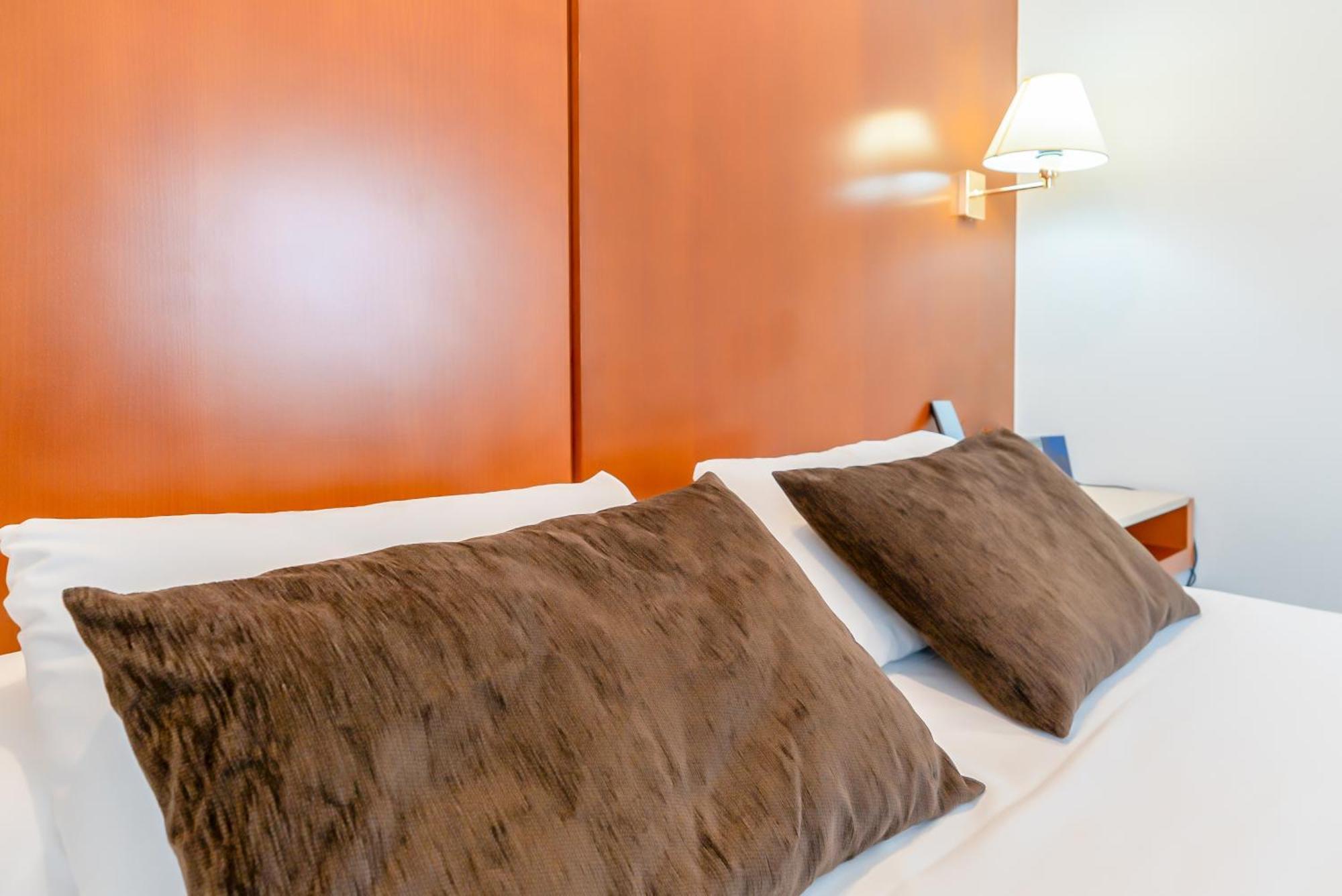 Ponferrada Plaza Hotel Luaran gambar