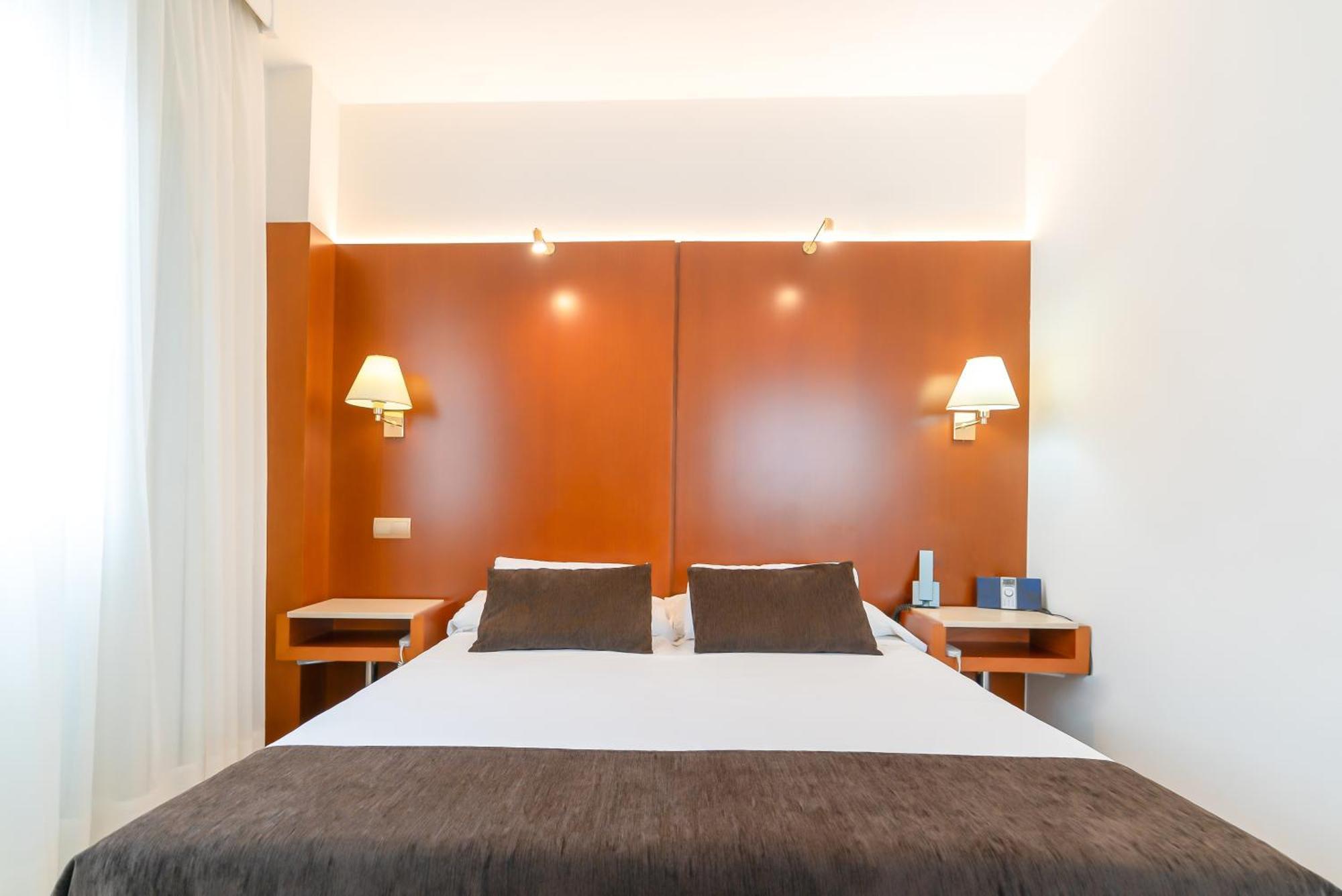 Ponferrada Plaza Hotel Luaran gambar