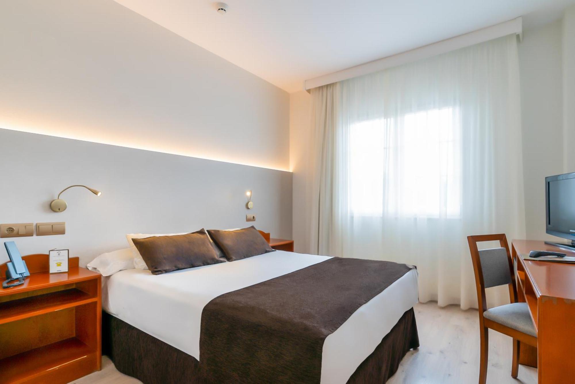 Ponferrada Plaza Hotel Luaran gambar