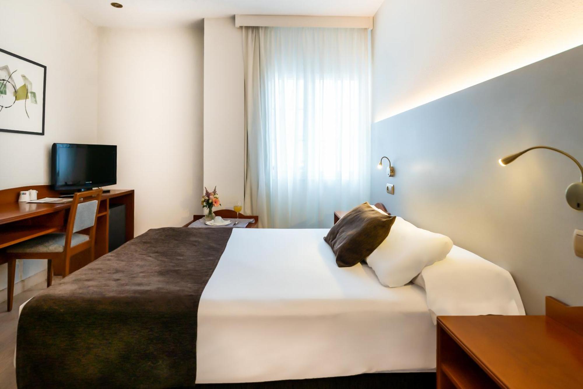 Ponferrada Plaza Hotel Luaran gambar