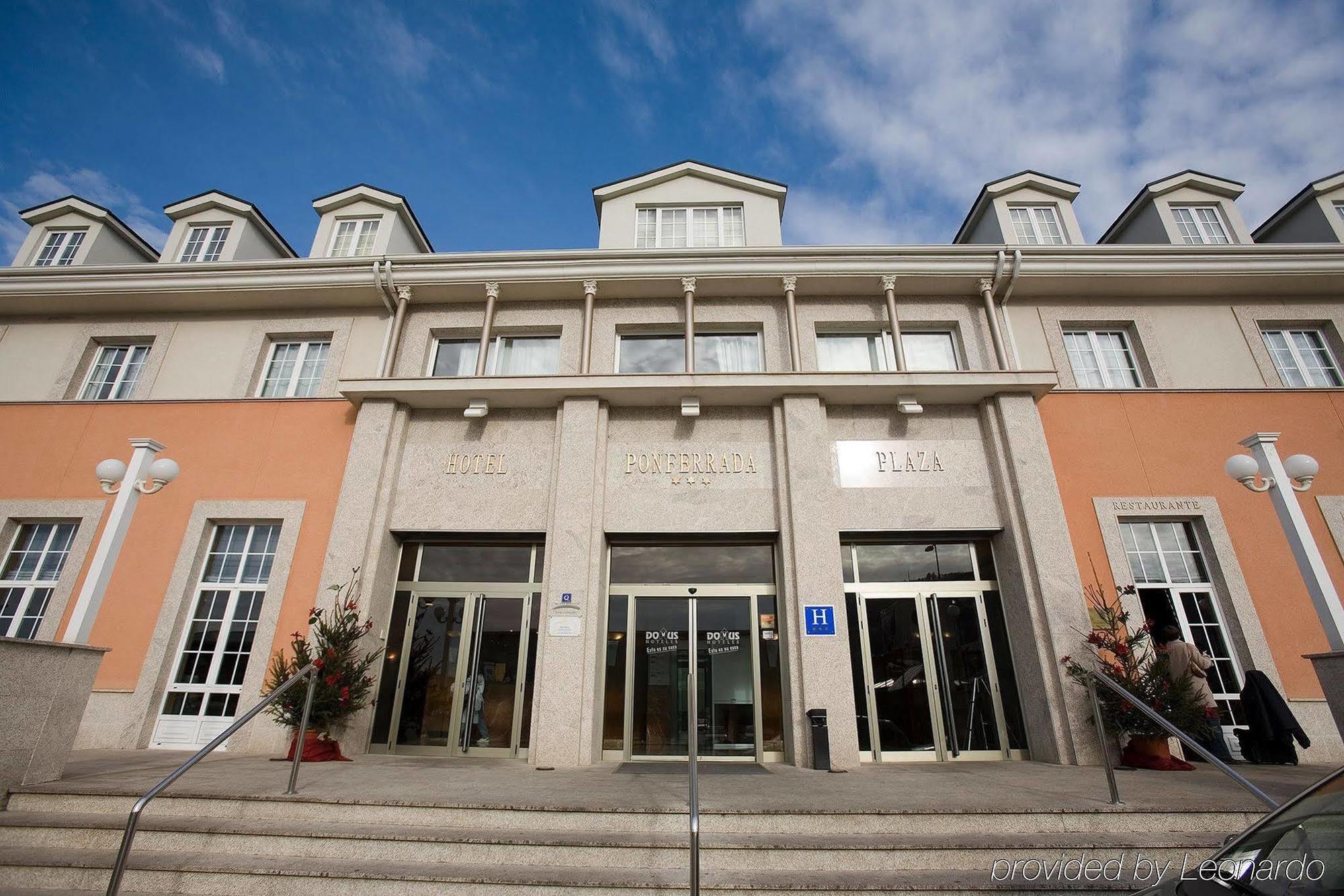 Ponferrada Plaza Hotel Luaran gambar